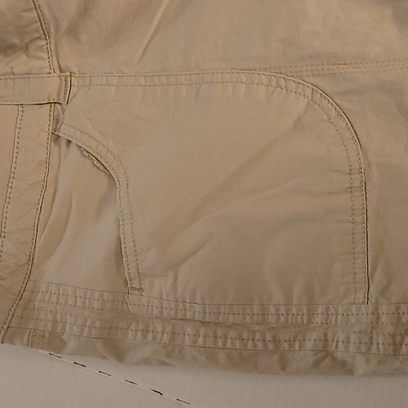 Mid Rise skimmer Capris - Picture 8 of 12